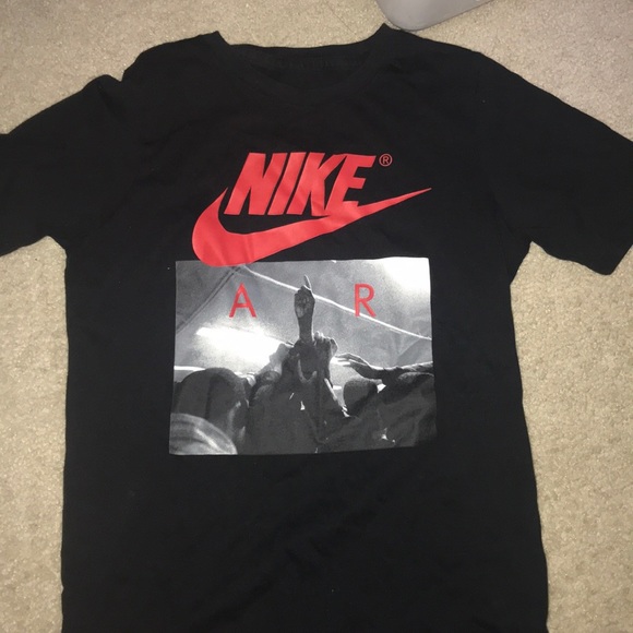 Nike - Picture 1 of 1